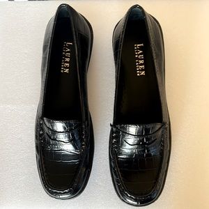 RALPH LAUREN Black  Leather 8 1/2B approx 1” heel